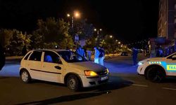 Otomobille motosiklet çarpıştı: 1’i ağır 2 yaralı
