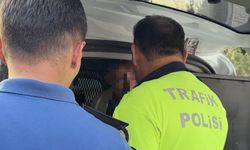 Görevini yapan ekiplere zorluk çıkaran motosikletli babaya 8 bin 965 TL ceza