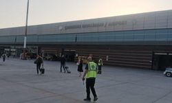 Brüksel'den gelen yolcu uçağı Çanakkale Havalimanı'na iniş yaptı