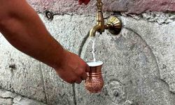 Çeşmelerden ayran aktı