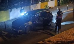 Beylikdüzü'nde 'dur' ihtarına uymayan 2 kişi yakalandı