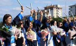 Düzce Üniversitesi’nde mezuniyet heyecanı başladı