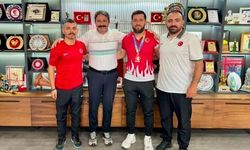 Eskişehirli güreşçiler Türkiye ikincisi oldu