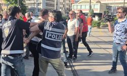İzinsiz eylem yapan gruba polis müdahale etti: 35 gözaltı