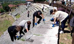 Konuralp Antik Tiyatrosu restorasyona hazırlanıyor