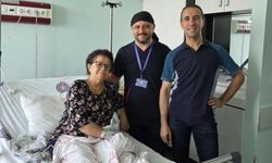 Öğrencisi profesör oldu, 29 yıl sonra öğretmenini ameliyat ederek sağlığına kavuşturdu