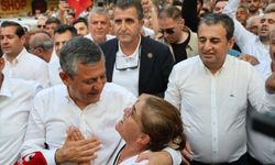 Özgür Özel'den yeni parti sinyali: "Sizi hiç üzmeden yeni bir yol açacağız"