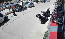 Otomobilin çarptığı kadın metrelerce havaya uçarak can verdi