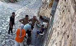 Kayıp Aras'a anne şefkati: Polis gelene kadar başından ayrılmadı
