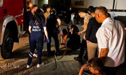 Ayağı mazgala sıkışan çocuğu itfaiye kurtardı