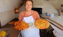 Çardak'ta 160 yıllık ekmek geleneği