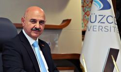Düzce Üniversitesi Rektörü tekrar Nedim Sözbir oldu