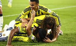 Trendyol Süper Lig: Fenerbahçe: 3 - Konyaspor: 1 (İlk yarı)
