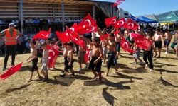 Geleneksel ‘Acısu Bayramı’ yüzlerce kişinin katılımıyla gerçekleştirildi