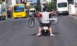 İlginç taşıma yöntemi: Motosiklet üzerinde motosiklet taşıdılar