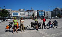 Karadeniz'i bisikletle keşfettiler