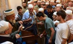 Kastamonu'da Sakal-ı Şerif ziyarete açıldı, vatandaşlar yoğun ilgi gösterdi