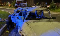 Kayseri'de iki otomobil çarpıştı: 4 yaralı