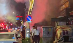 Marketin manav reyonunda korkutan yangın