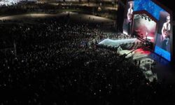 Geleneksel Sincan Yaz Festivali'nde Mavi Gri konser verdi