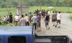 Mevsimlik çay işçileri arasında sıra kavgası