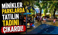 Minikler Parklarda Tatilin Tadını Çıkardı
