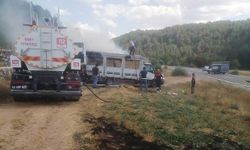 Saman yüklü kamyonet alev aldı: Omanlık alana sıçramadan söndürüldü