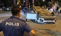 Otomobille çarpışan SUV araç takla attı: 2 yaralı
