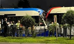 Zeytinburnu’nda iki tramvay çarpıştı: 9 yaralı