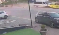 Freni patlayan minibüs taksiyi önüne kattı, direğe çarparak durabildi: 1 yaralı