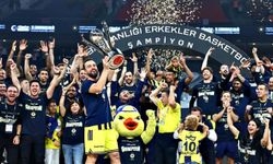 39. Erkekler Cumhurbaşkanlığı Kupası'nda ödüller verildi! Fenerbahçe, kupayı kaldırdı