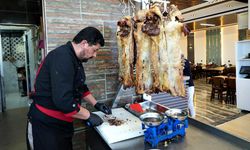 Muş'un yöresel lezzeti büryan, tandırda sofralara uzanıyor