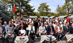 Taş, ahşap ve asırlık lezzetler: Yörük Köyü dünyaya açılıyor