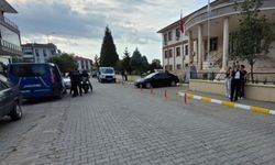 Akyazı’da eşini ağır yaralayan şüpheli tutuklandı