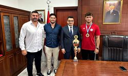 Alaplılı güreşçilerden Elmalı’da önemli başarı