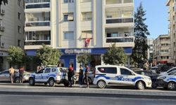 Bankada hareketli dakikalar: Soygun girişimi iddiası polisi alarma geçirdi