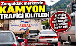 Zonguldak'ta mal boşaltmaya çalışan araç trafiği arap saçına çevirdi!
