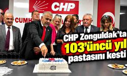 CHP Zonguldak’ta 103’üncü yıl pastasını kesti