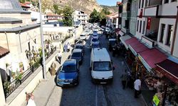Hafızlıklarını tamamladılar, 200 araçlık konvoyla kutladılar