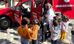 Zonguldak’ta çocuklara uygulamalı yangın eğitimi