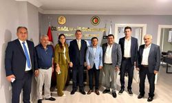 AK Parti Çaycuma İlçe Başkanı ve yönetimi Öz Sağlık-İş Sendikasını ziyaret etti