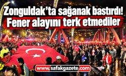 Fener Alayında Cumhuriyet Coşkusu! Yağmur Altında Marşlar Söylendi