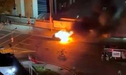 Kağıthane’de otomobil alevlere teslim oldu