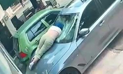 Otelin 6. katından otomobilin üstüne düşen kadın ağır yaralandı
