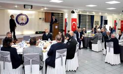 Vali Çağatay, muhtarlarla bir araya geldi