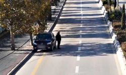 Aracını bırakıp yaya olarak kaçmaya çalıştı
