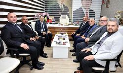 Vali Çağatay esnafların sıkıntılarını dinledi