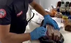 Torbacı yakalandı, deste deste para ele geçirildi