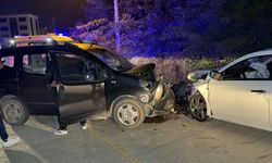 Samsun'da otomobil ile hafif ticari araç çarpıştı: 5 yaralı