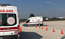 Ambulans sürücülerine zorlu parkur eğitimi